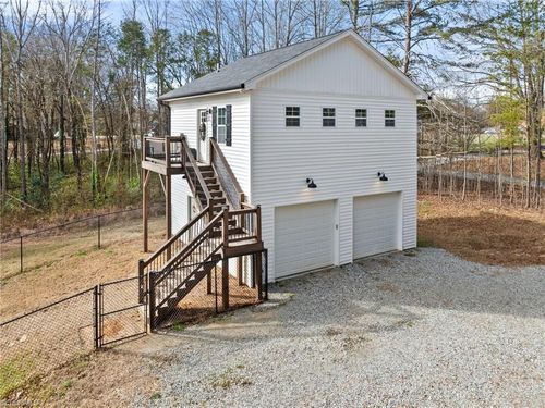 170 N Barons Rd, Clemmons, NC, 27012-7272 | Card Image