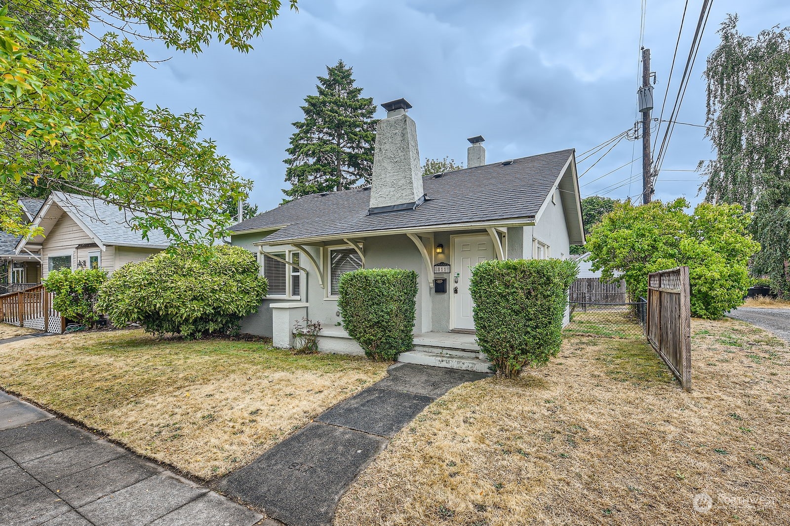 Junett St, Tacoma, WA 98406