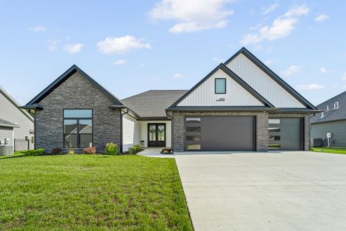 6495 Gateway Arch Way, ASHLAND, MO, 65010-5556 | Card Image