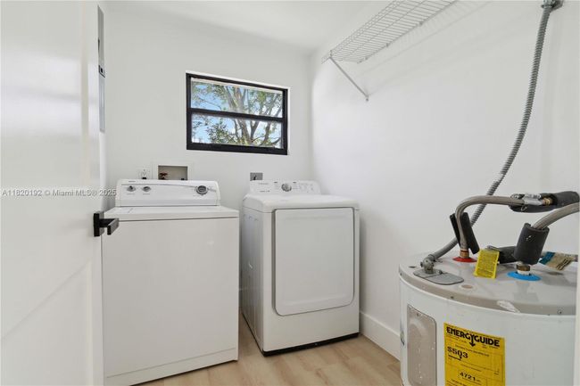 4730 Ne 15 Th Ave, House other with 2 bedrooms, 2 bathrooms and null parking in Pompano Beach FL | Image 23