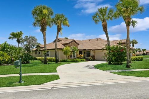 7206 Le Chalet Blvd, Boynton Beach, FL, 33472-5032 | Card Image