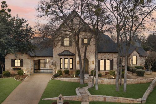 1403 Norwegian Wood Ct, Mansfield, TX, 76063-5480 | Card Image