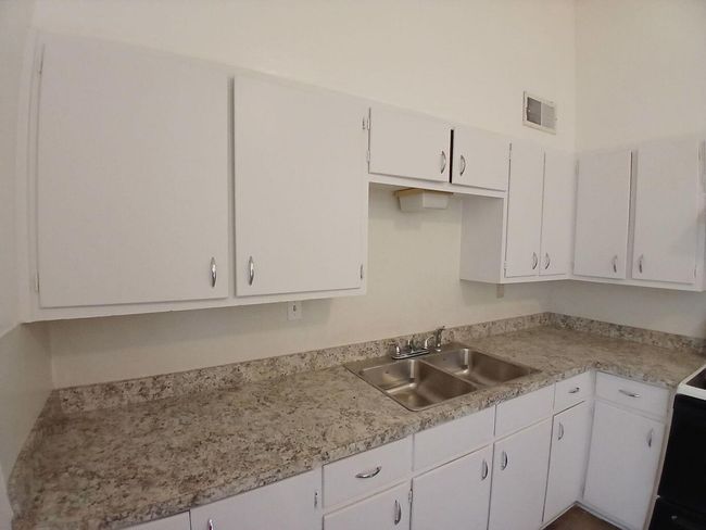 2112 - 21042112 Amarillo St, Home with 0 bedrooms, 0 bathrooms and null parking in Plainview TX | Image 18