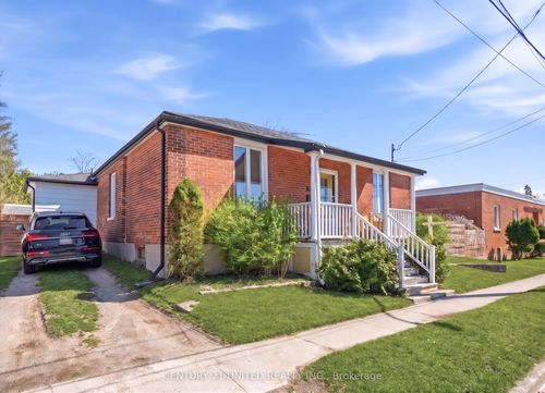 424 Victoria St, Cobourg, ON, K9A3G9 | Card Image