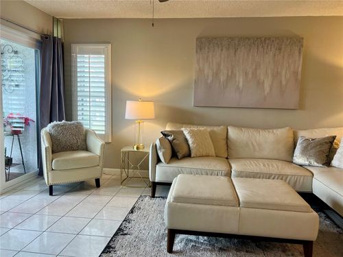 apt-g2-1151 Pine Ridge Cir W, Tarpon Springs, FL, 34688-6447 | Card Image