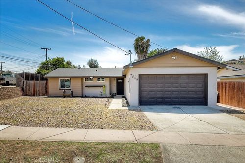 7549 Black Oak Rd, San Diego, CA, 92114-6039 | Card Image