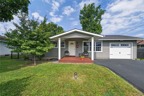 115 Wembridge Dr, East Syracuse, NY, 13057-1635 | Card Image