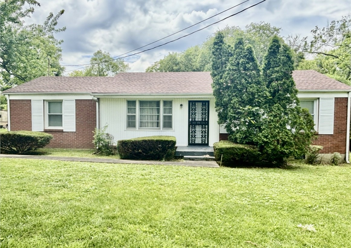 Ewing Ln, Nashville, TN 37207