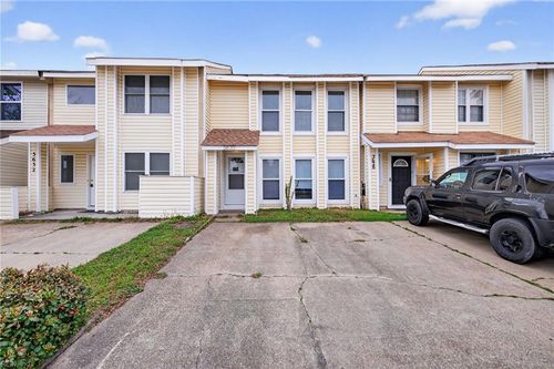 3630 Chimney Creek Dr, Virginia Beach, VA, 23462-6808 | Card Image