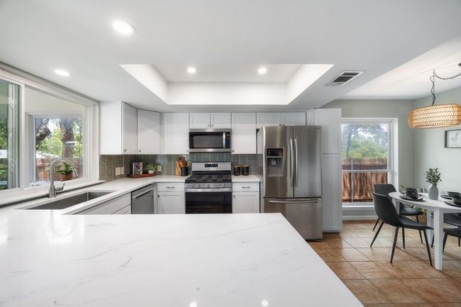 High end appliances | Image 9