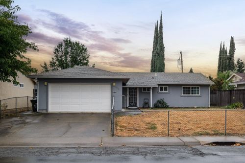 1018 Lomita Way, Rio Linda, CA, 95673-4319 | Card Image