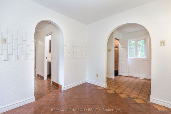 2087 Rumney Rd, House other with 3 bedrooms, 3 bathrooms and 6 parking in Midland ON | Image 8