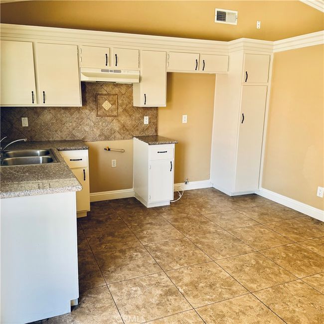 1876 Windward Ct, House other with 2 bedrooms, 2 bathrooms and 2 parking in Perris CA | Image 4