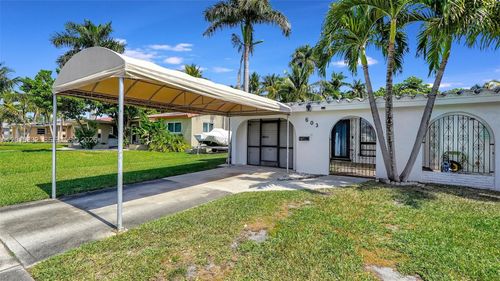 603 32nd Ave, Hollywood, FL, 33021-6119 | Card Image