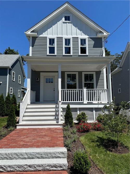 12 Duke Street, East Greenwich, RI, 02818 | Card Image