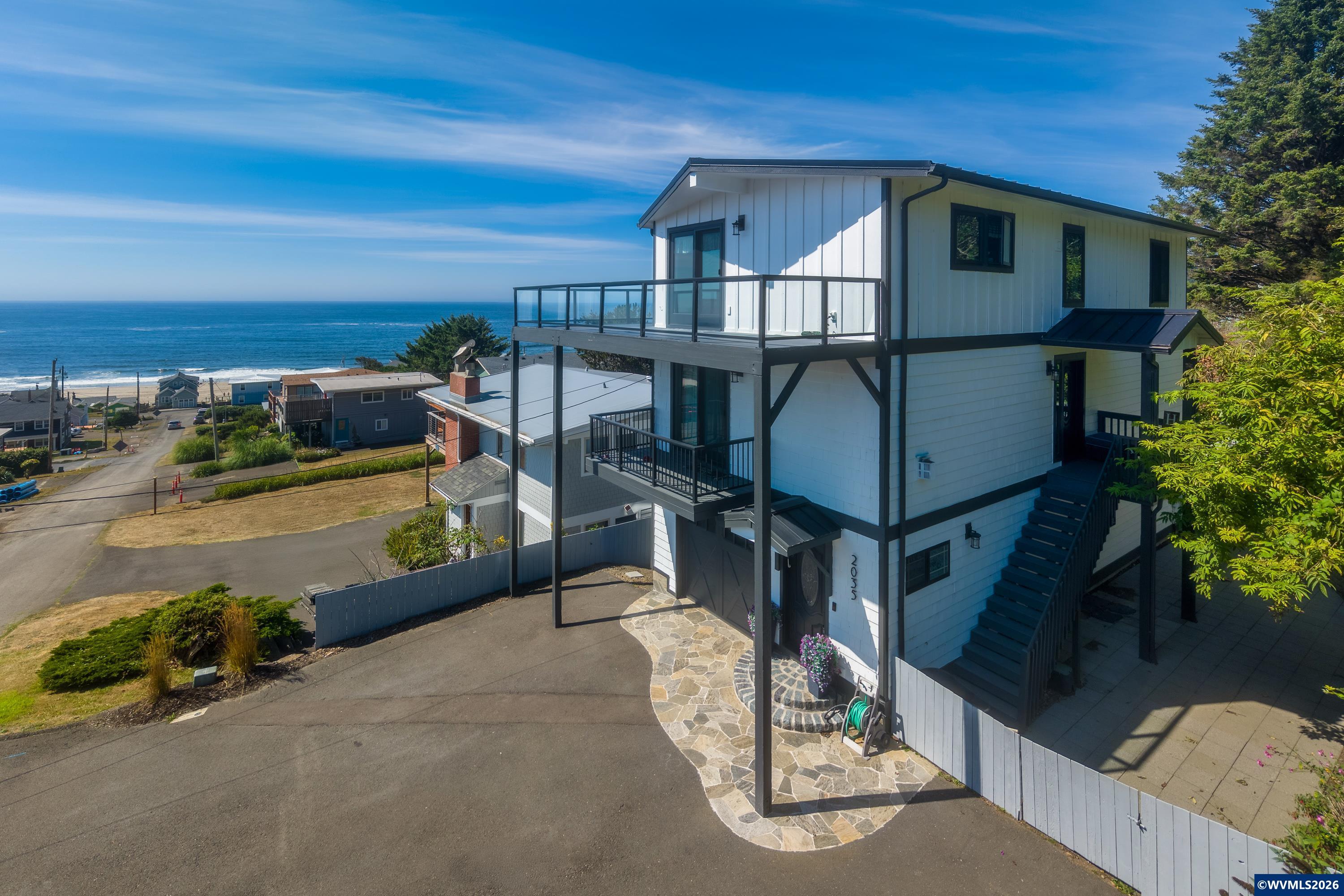 Residential in Lincoln City