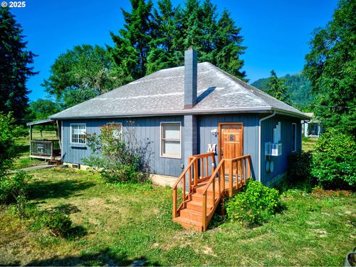 2170 Hubbard Creek Rd, Umpqua, OR, 97486-9603 | Card Image