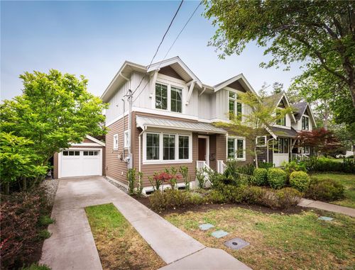 2165 Beaverbrooke St, Oak Bay, BC, V8S2W1 | Card Image