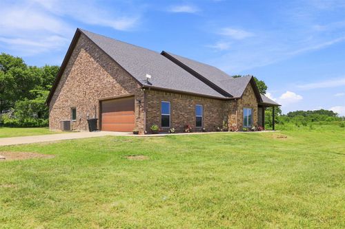 4870 Lemonhill Rd, Calera, OK, 74730-4529 | Card Image