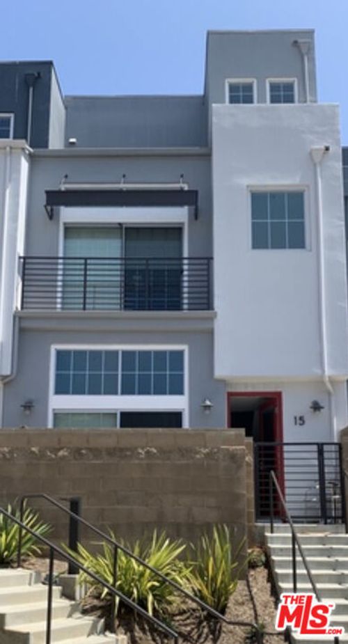 5350 Playa Vista Dr, Playa Vista, CA, 90094-2157 | Card Image