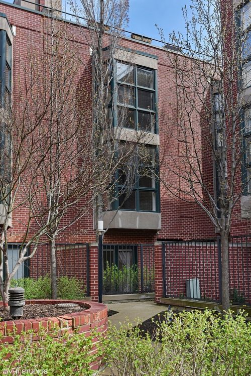 e2-1701 Halsted St, Chicago, IL, 60614-5682 | Card Image