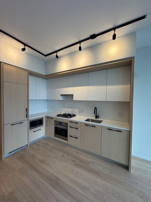 55x-5189 Earles St, Vancouver, BC, V5R3S2 | Card Image
