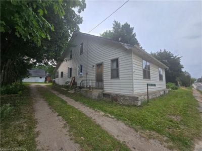 316057 Highway 6, House other with 5 bedrooms, 2 bathrooms and 6 parking in Williamsford ON | Image 3