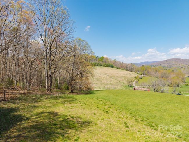 435 Upper Glady Fork Rd, House other with 2 bedrooms, 2 bathrooms and null parking in Candler NC | Image 29