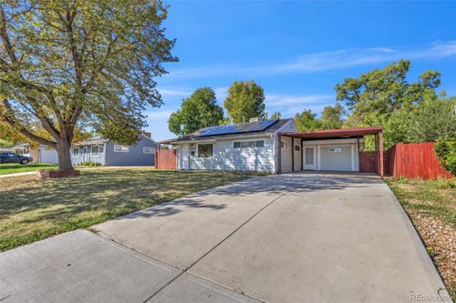 2675 S Grove St, Denver, CO, 80219-5815 | Card Image