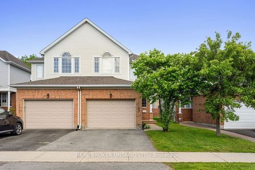 1133 Clyde Ave, Ottawa, ON, K2C4B2 | Card Image