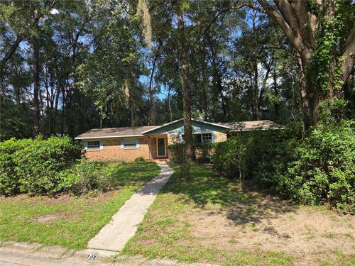 909 Nw 39th St, Gainesville, FL, 32605-4718 | Card Image