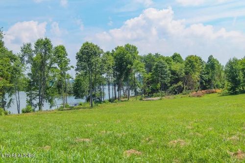 1649 Harbor Crest Way, Knoxville, TN, 37922-0629 | Card Image
