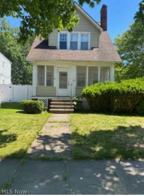 3970 Bluestone Rd, Cleveland Heights, OH, 44121-2451 | Card Image