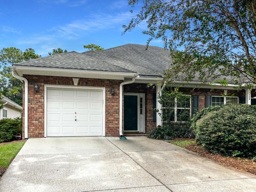 127 Manning Ct, Summerville, SC, 29485-5858 | Card Image