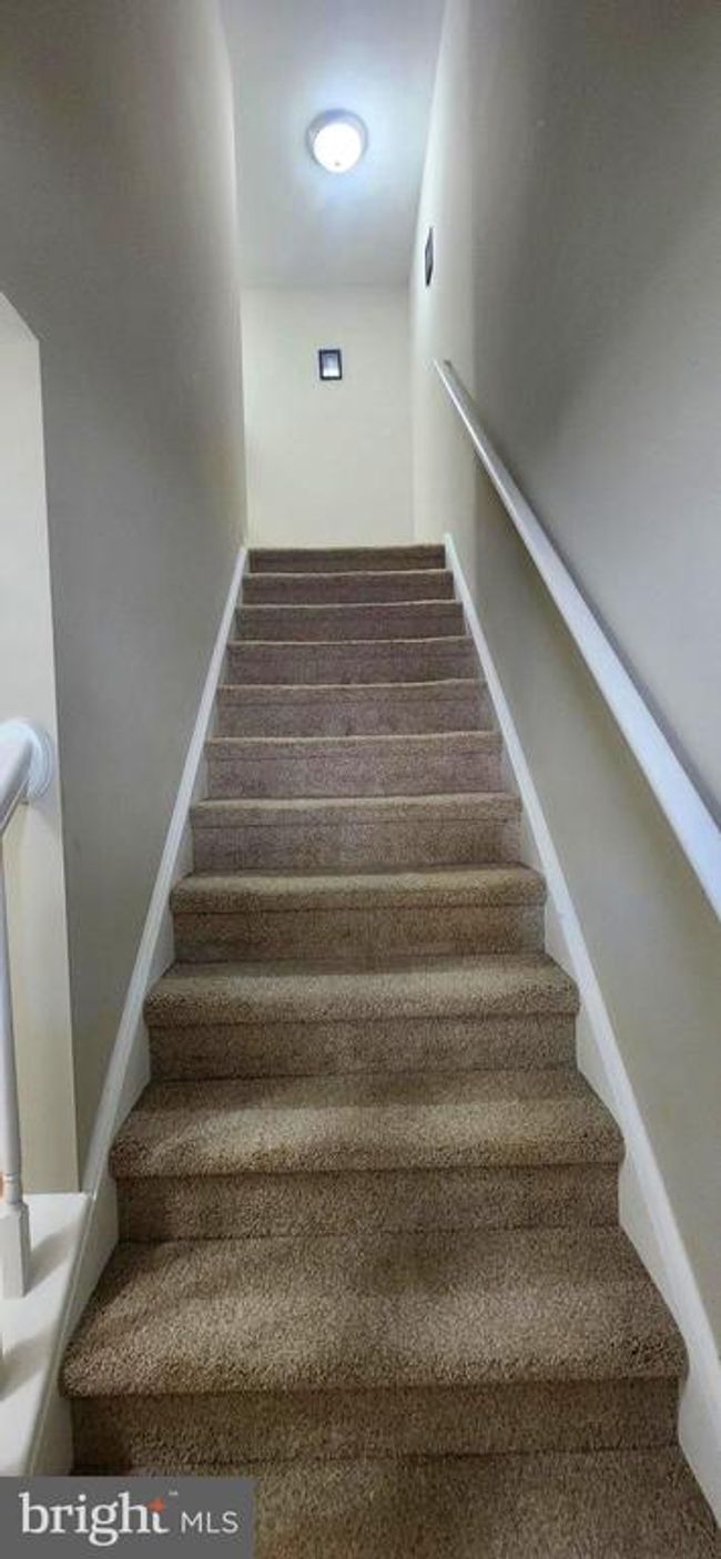 26 N Locust St, Townhouse with 3 bedrooms, 3 bathrooms and null parking in SHIREMANSTOWN PA | Image 31