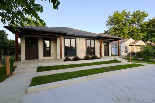 805 N Ridgeway St, Sapulpa, OK, 74066-2415 | Card Image