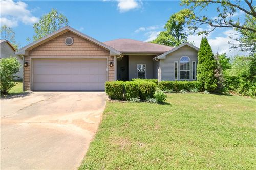 10449 Kays Ln, Rogers, AR, 72756-7004 | Card Image