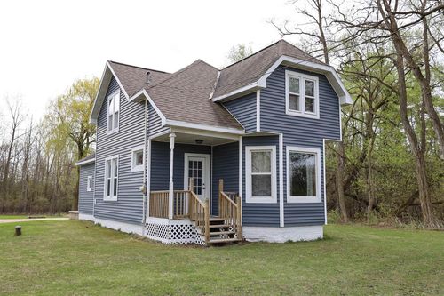 9078 County Road G, MAPLE VALLEY, WI, 54174 | Card Image
