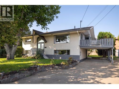 1284 Mcbride Rd, Kelowna, BC, V1Y4A3 | Card Image