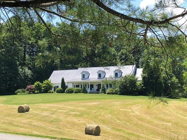 183 Hurricane Ridge Rd, House other with 4 bedrooms, 5 bathrooms and 3 parking in Meadows of Dan VA | Image 5