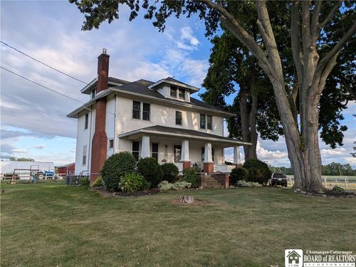 3215 Wilson Cambria Rd, Wilson, NY, 14172-9716 | Card Image