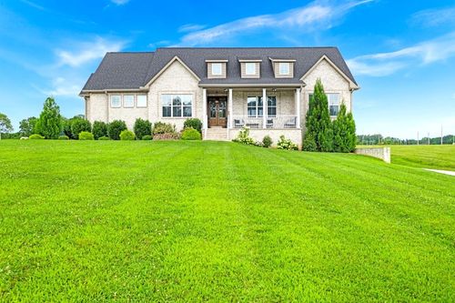 126 Wilson Ln, Mc Minnville, TN, 37110-2456 | Card Image