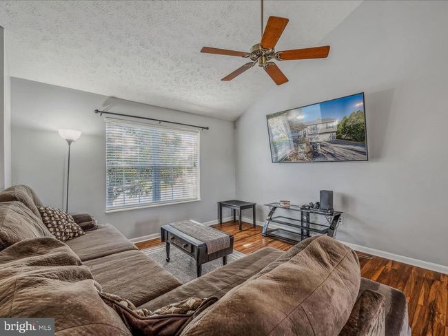 102 Artisan Way, House other with 3 bedrooms, 3 bathrooms and null parking in MARTINSBURG WV | Image 6