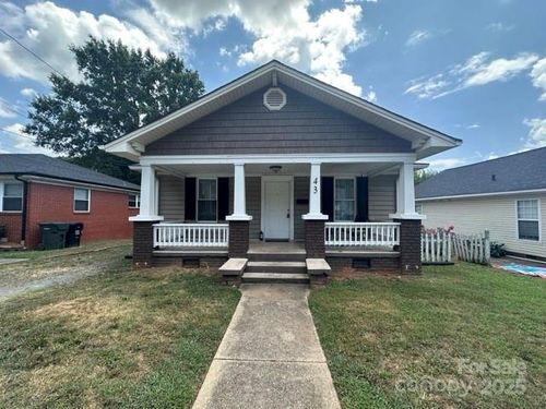 43 Douglas Ave Nw, Concord, NC, 28025-4535 | Card Image