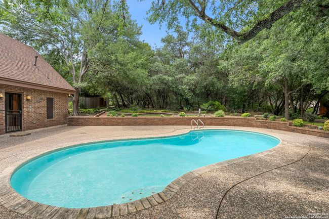 7835 Wild Eagle Rd, House other with 5 bedrooms, 3 bathrooms and null parking in San Antonio TX | Image 28