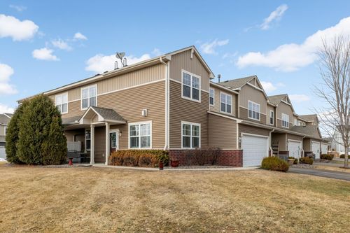 unit-d-1601 Sumac Cir, Carver, MN, 55315-5506 | Card Image