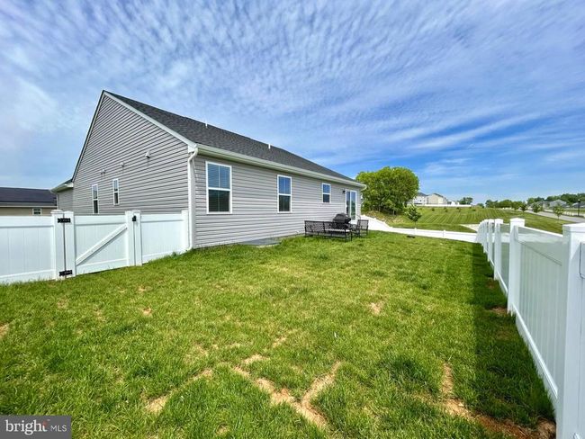 17 Perspective Pl, House other with 3 bedrooms, 3 bathrooms and null parking in HEDGESVILLE WV | Image 47