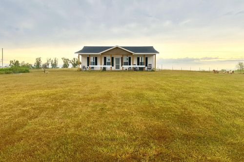 2906 Ryan Ln, Mansfield, MO, 65704-4206 | Card Image