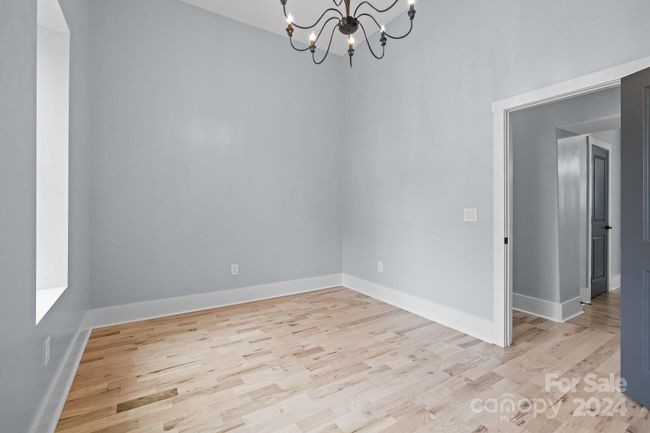 Middle rear bedroom | Image 27