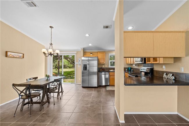 1182 Lee Rd, House other with 3 bedrooms, 2 bathrooms and 20 parking in Aransas Pass TX | Image 13